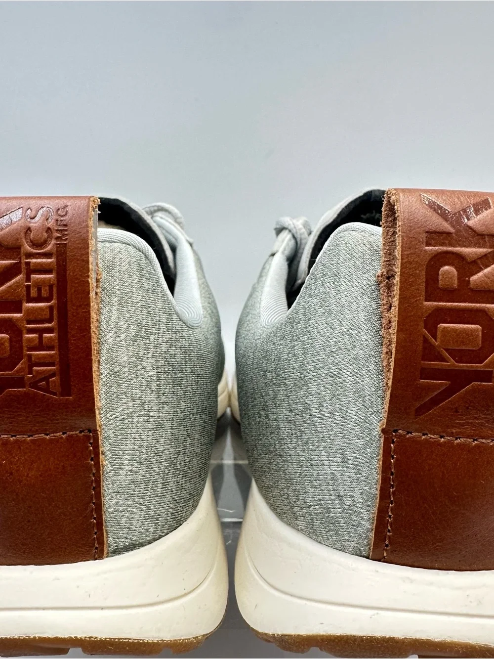 York Athletics The Henry Sweatshirt Runner Grey Heather Sneaker Men 9.5 Women 11